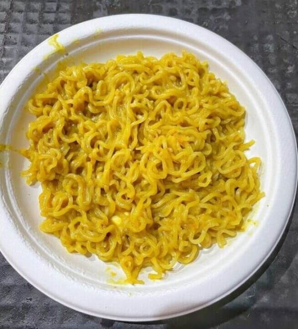 PLAIN MAGGIE - Image 2