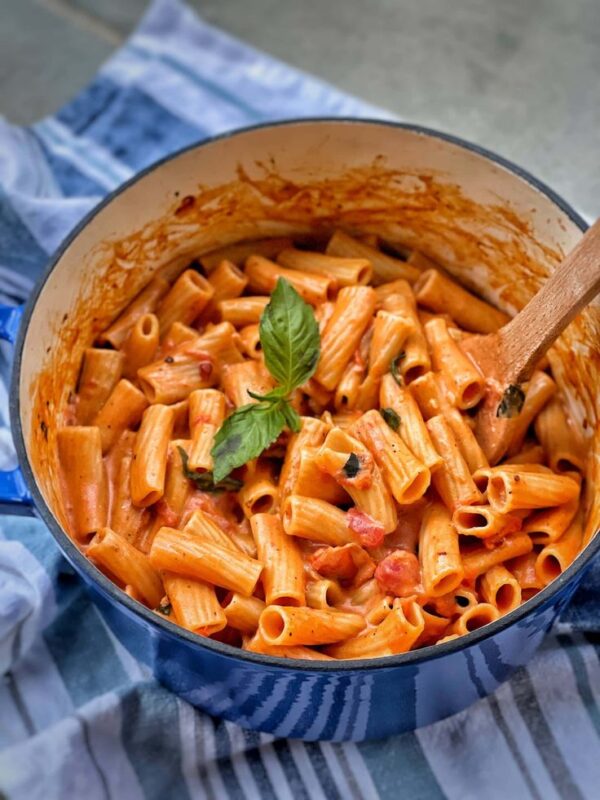 RED SOUCE PASTA - Image 2