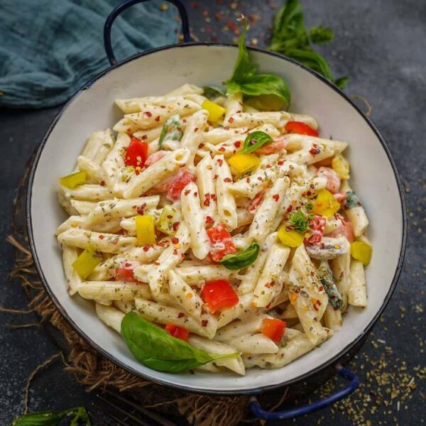 WHITE SOUCE PASTA