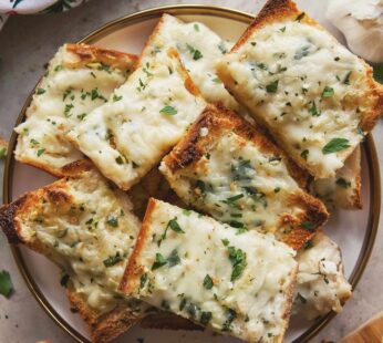 NON VEG STUFFED GARLIC BREAD
